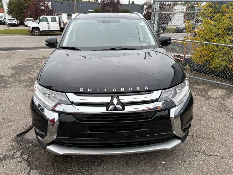 Mitsubishi Outlander 2018 photo 3