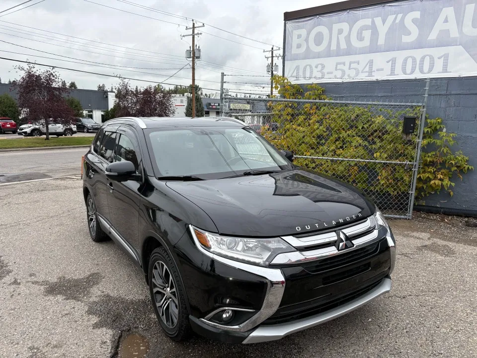 Mitsubishi Outlander 2018 photo 2