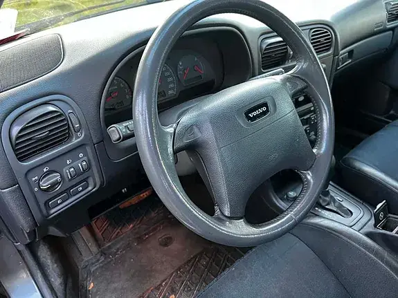 Volvo V40 2002 photo 5