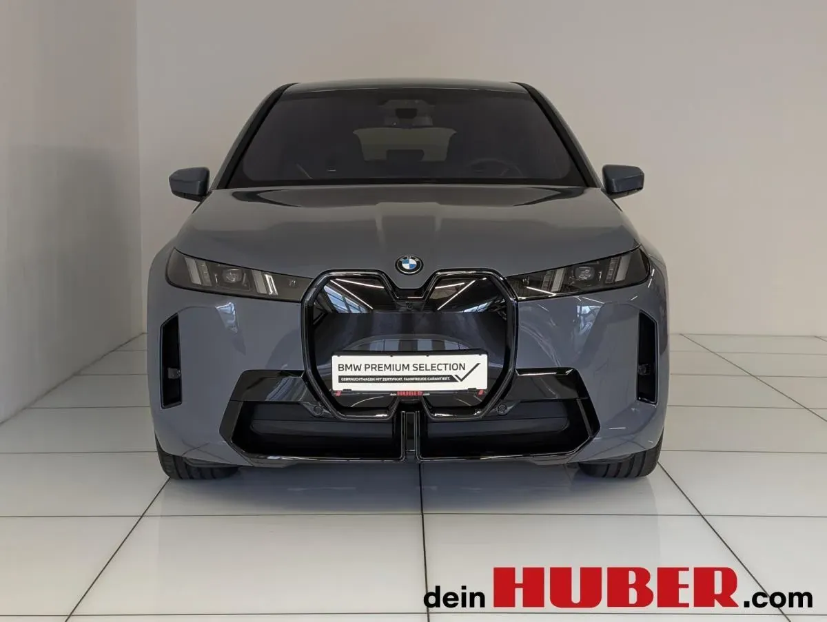 BMW Ix 2025 photo 3