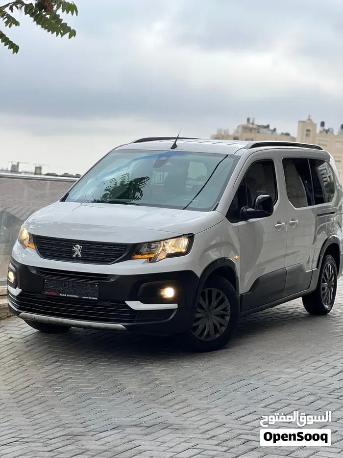 Peugeot Rifter 2024 photo 2