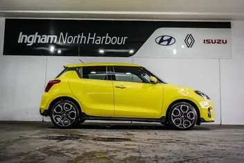 Suzuki Swift 2023 photo 3