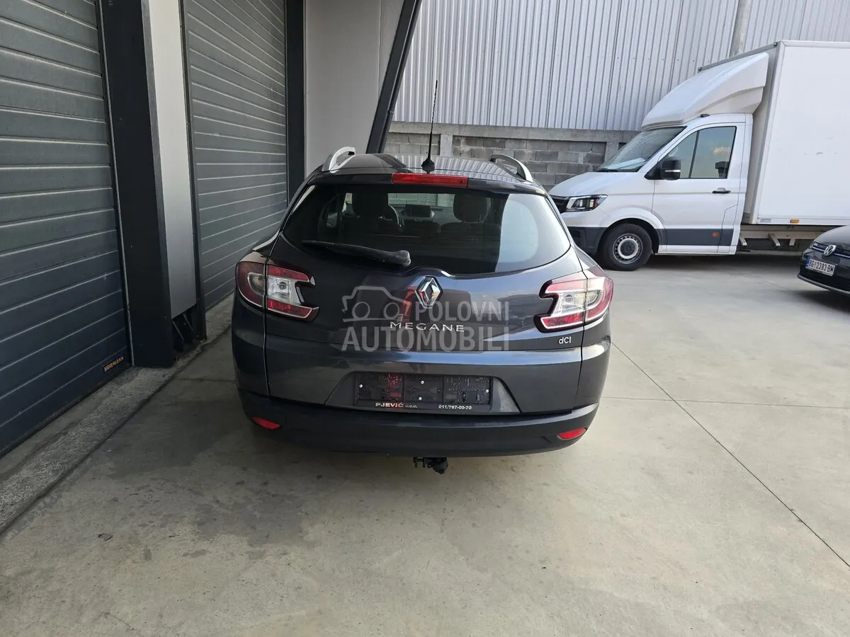 Renault Megane 2011 photo 4