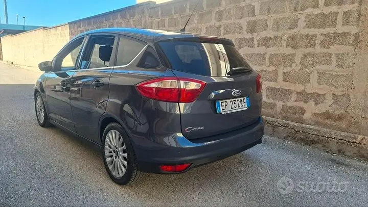 Ford C-Max 2012 photo 4