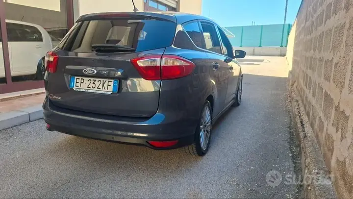 Ford C-Max 2012 photo 5