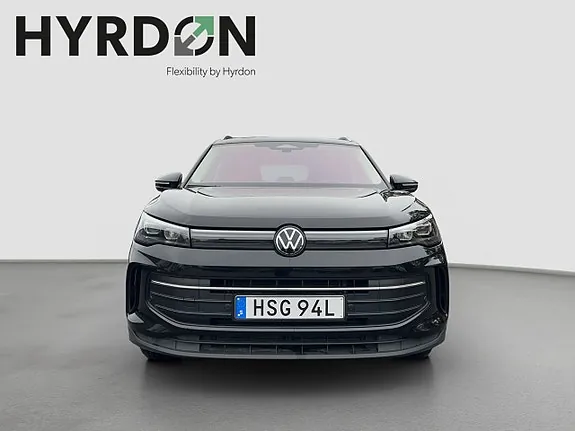 Volkswagen Tiguan 2025 photo 2