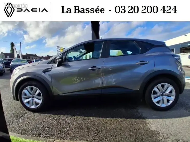 Renault Captur 2024 photo 3