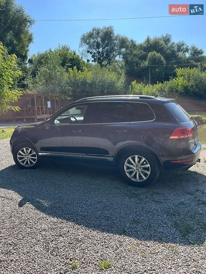 Volkswagen Touareg 2011 photo 5