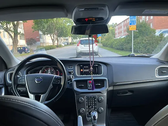 Volvo V40 2015 photo 4
