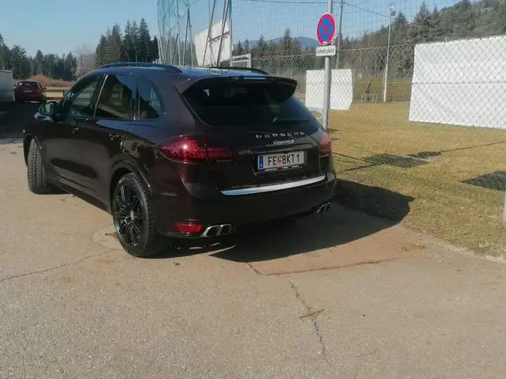 Porsche Cayenne 2014 photo 3