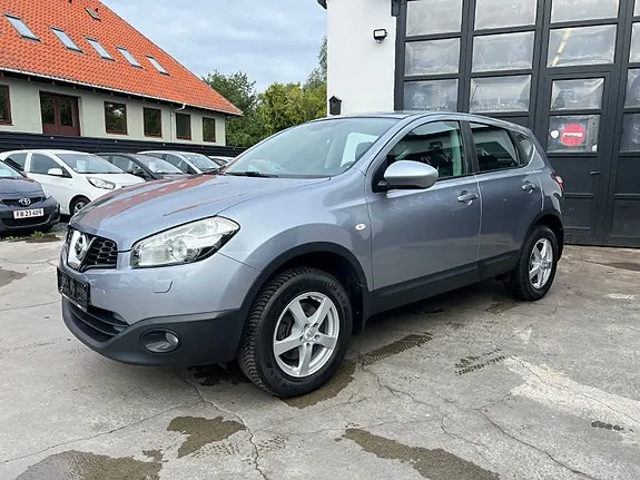 Nissan Qashqai 2010 photo 2