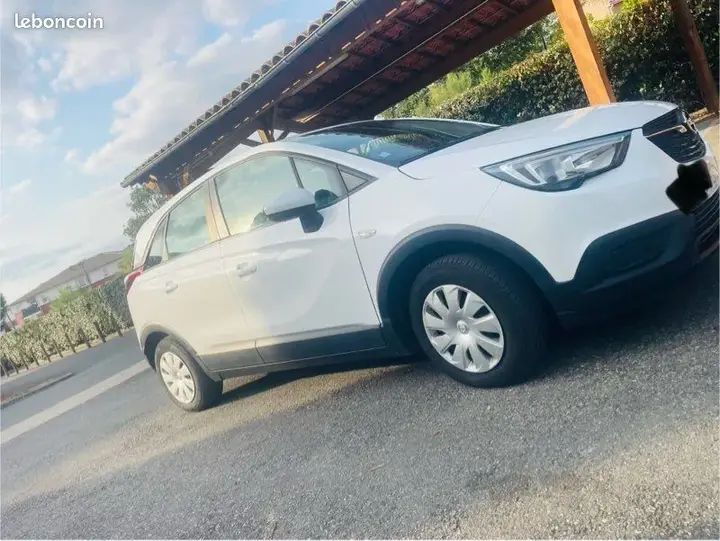 Opel Crossland X 2020 photo 2