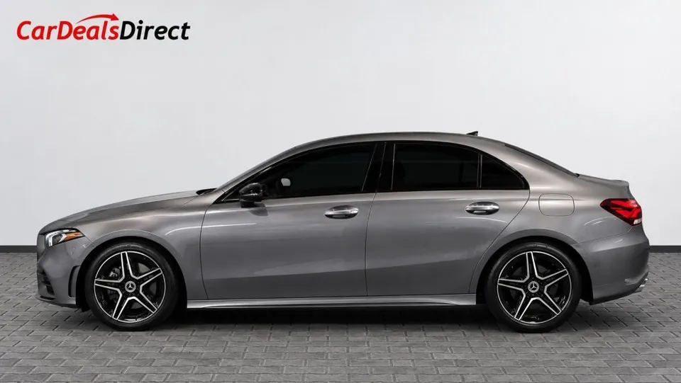Mercedes-Benz A-Class 2019 photo 3