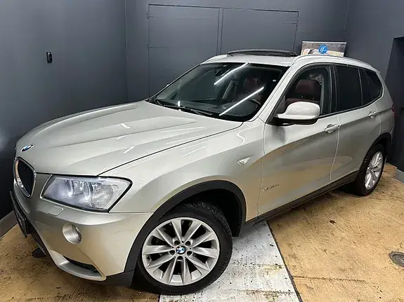 BMW X3 2012 photo 2