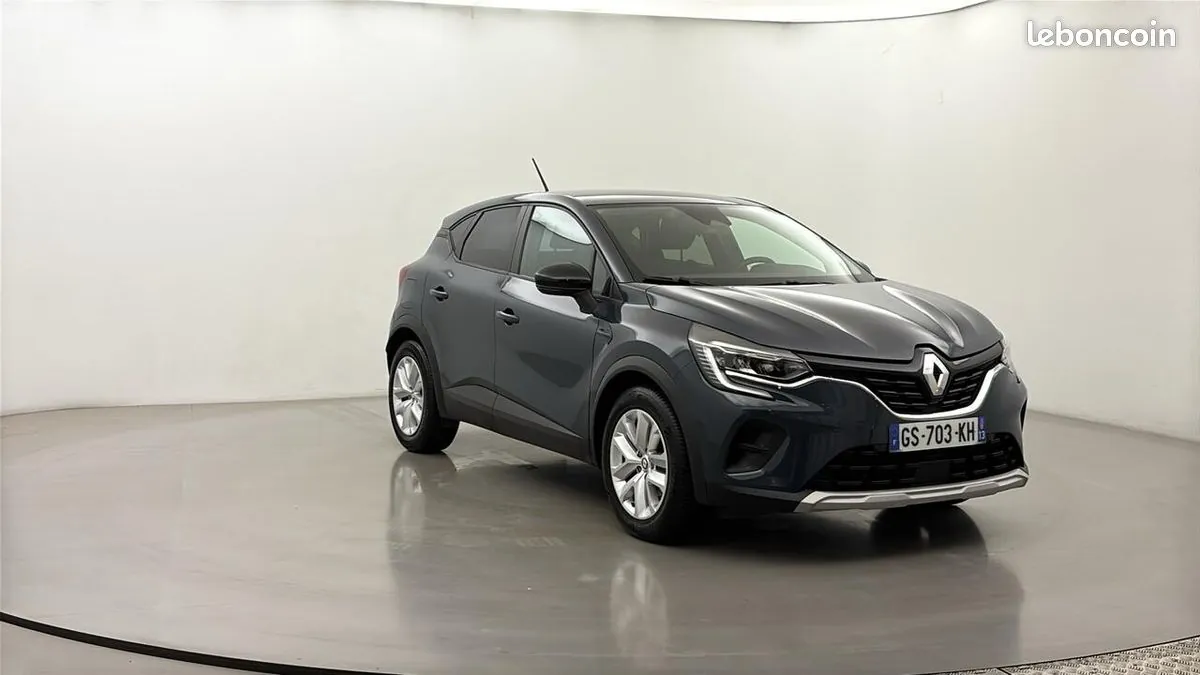 Renault Captur 2023 photo 3