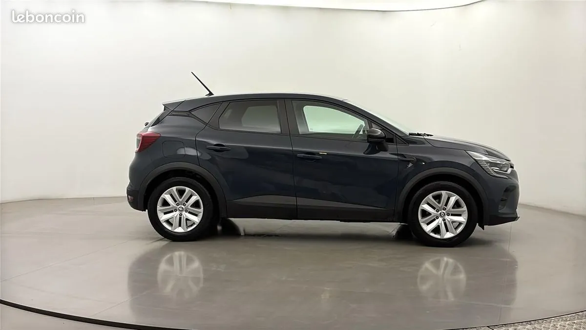 Renault Captur 2023 photo 4