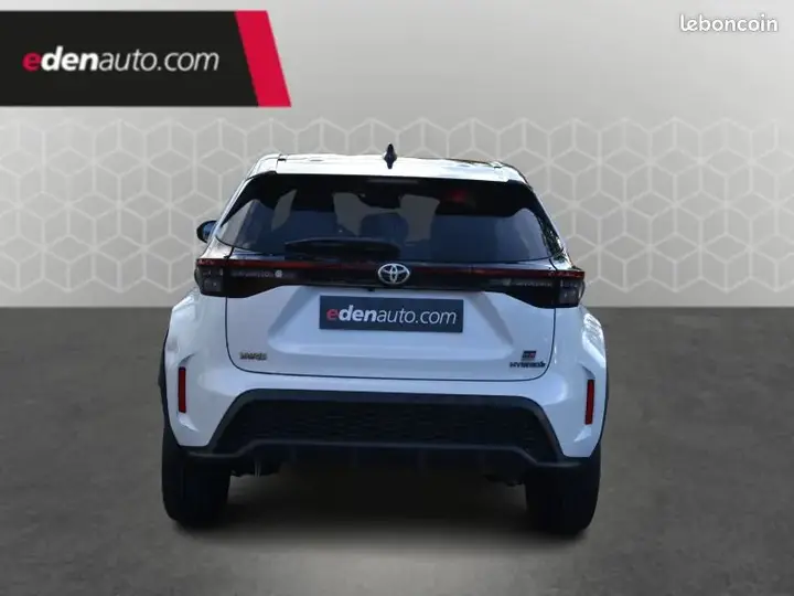 Toyota Yaris Cross 2023 photo 4
