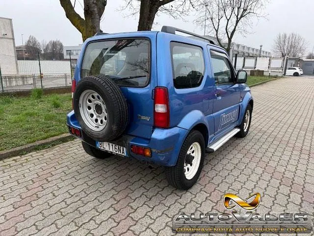 Suzuki Jimny 2000 photo 4