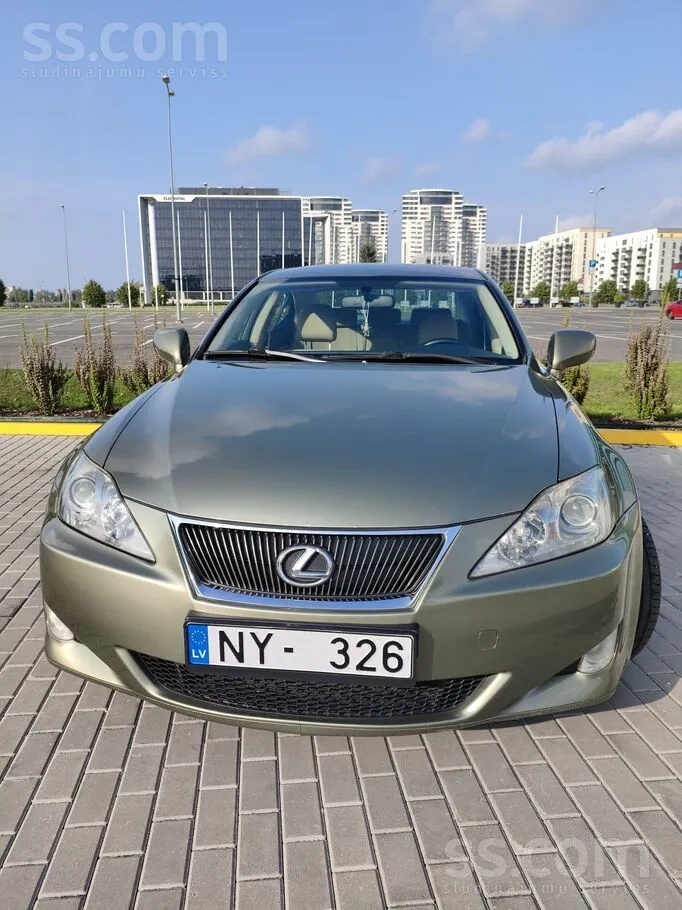 Lexus Is 2008 photo 3