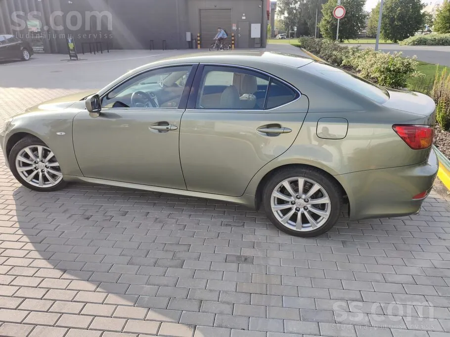 Lexus Is 2008 photo 4