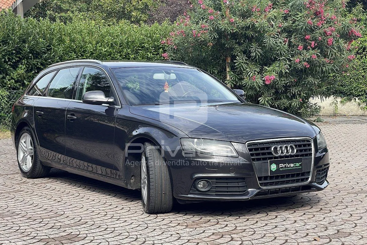 Audi A4 Avant 2011 photo 3