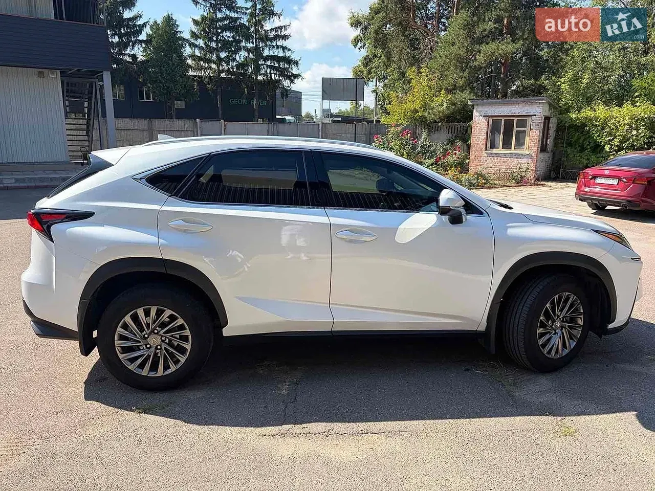 Lexus Nx 2017 photo 3