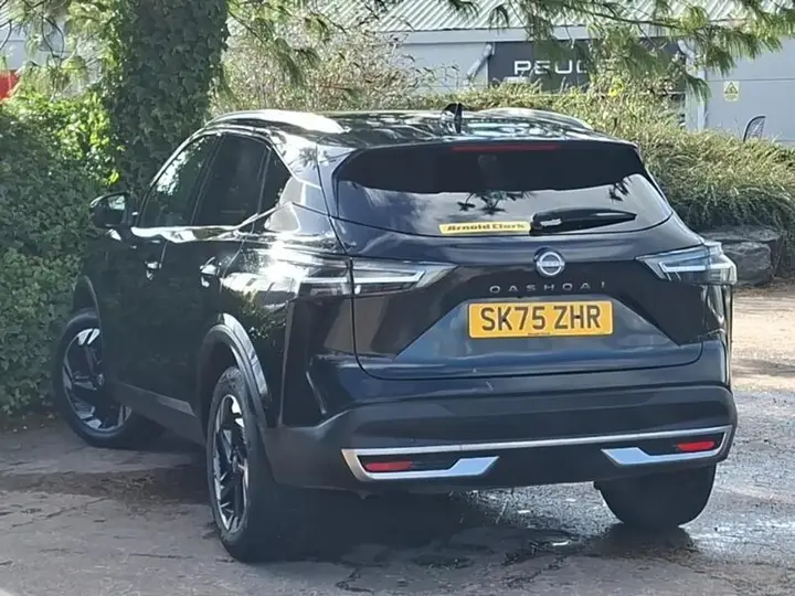 Nissan Qashqai 2025 photo 2