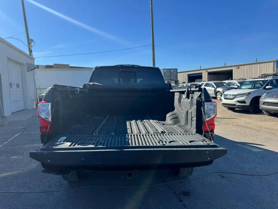Nissan Titan 2018 photo 4