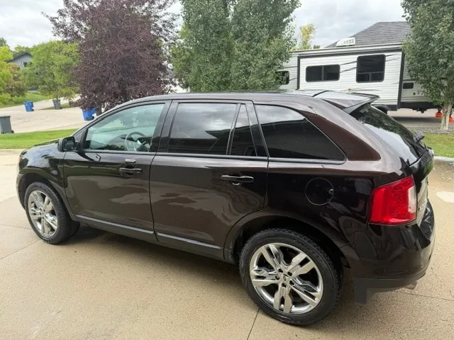 Ford Edge 2013 photo 2