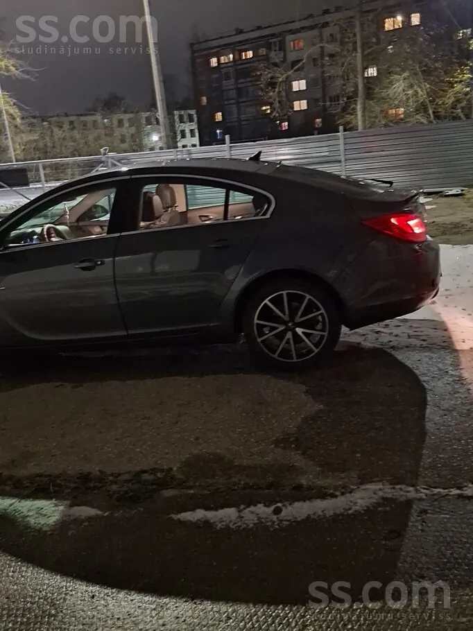 Opel Insignia 2009 photo 2