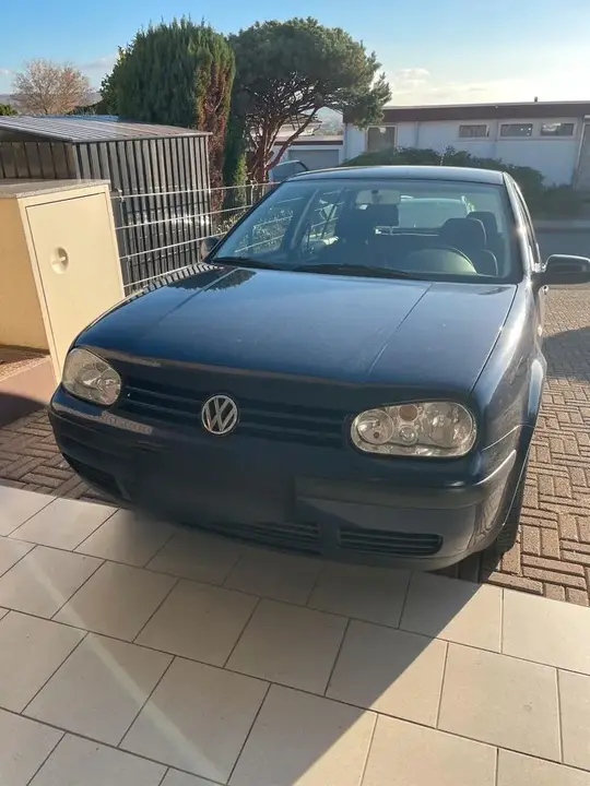 Volkswagen Golf 4