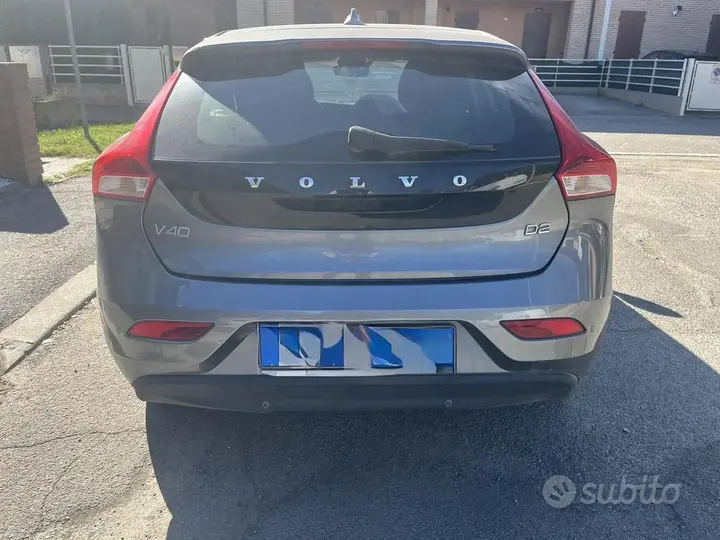 Volvo V40 2017 photo 3