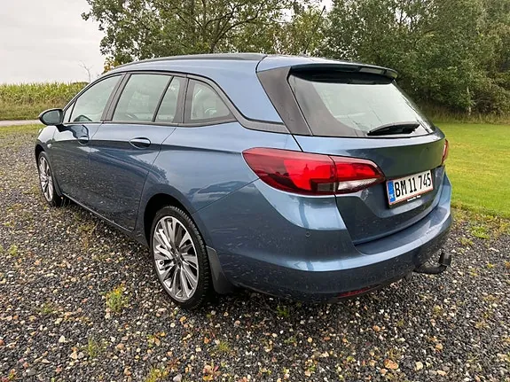 Opel Astra 2016 photo 2