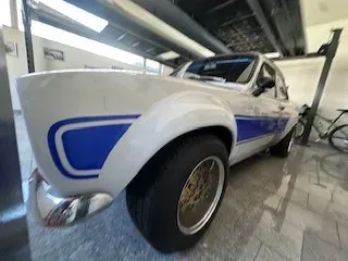 Ford Escort 1972 photo 2
