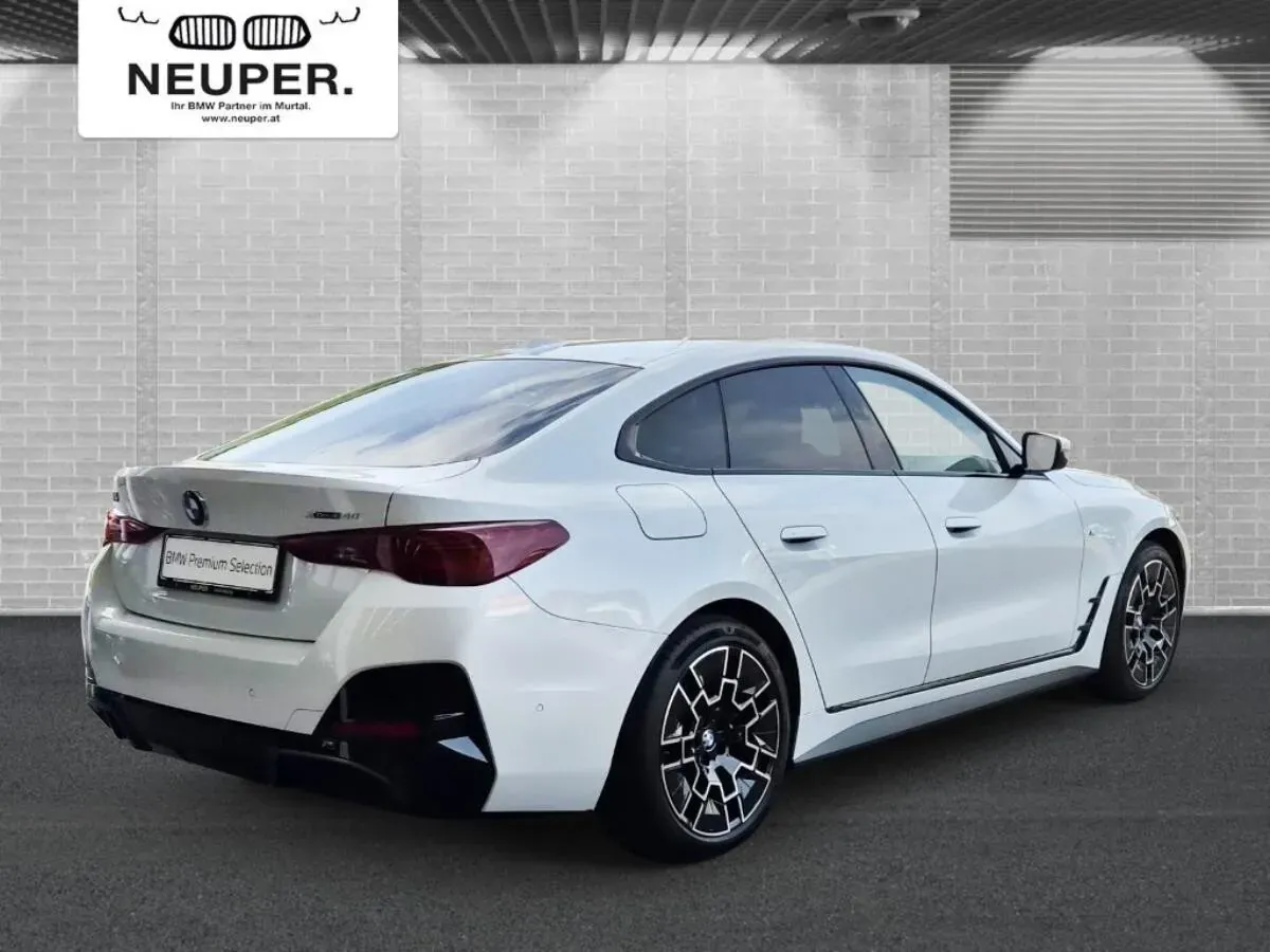 BMW I4 2026 photo 3