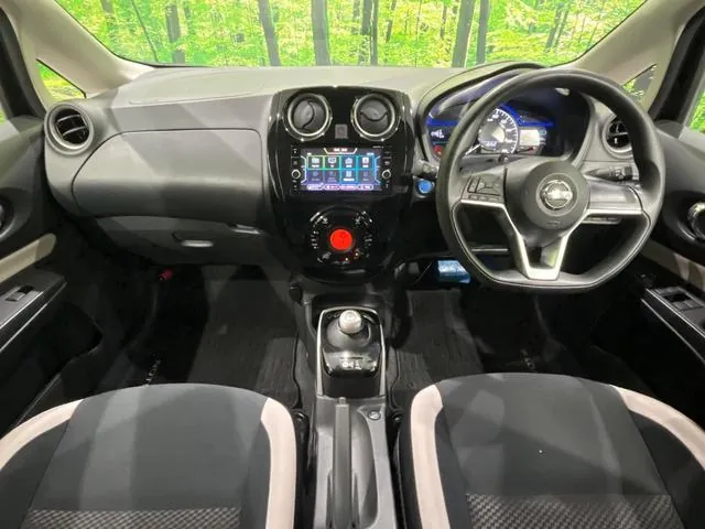 Nissan Note 2017 photo 2