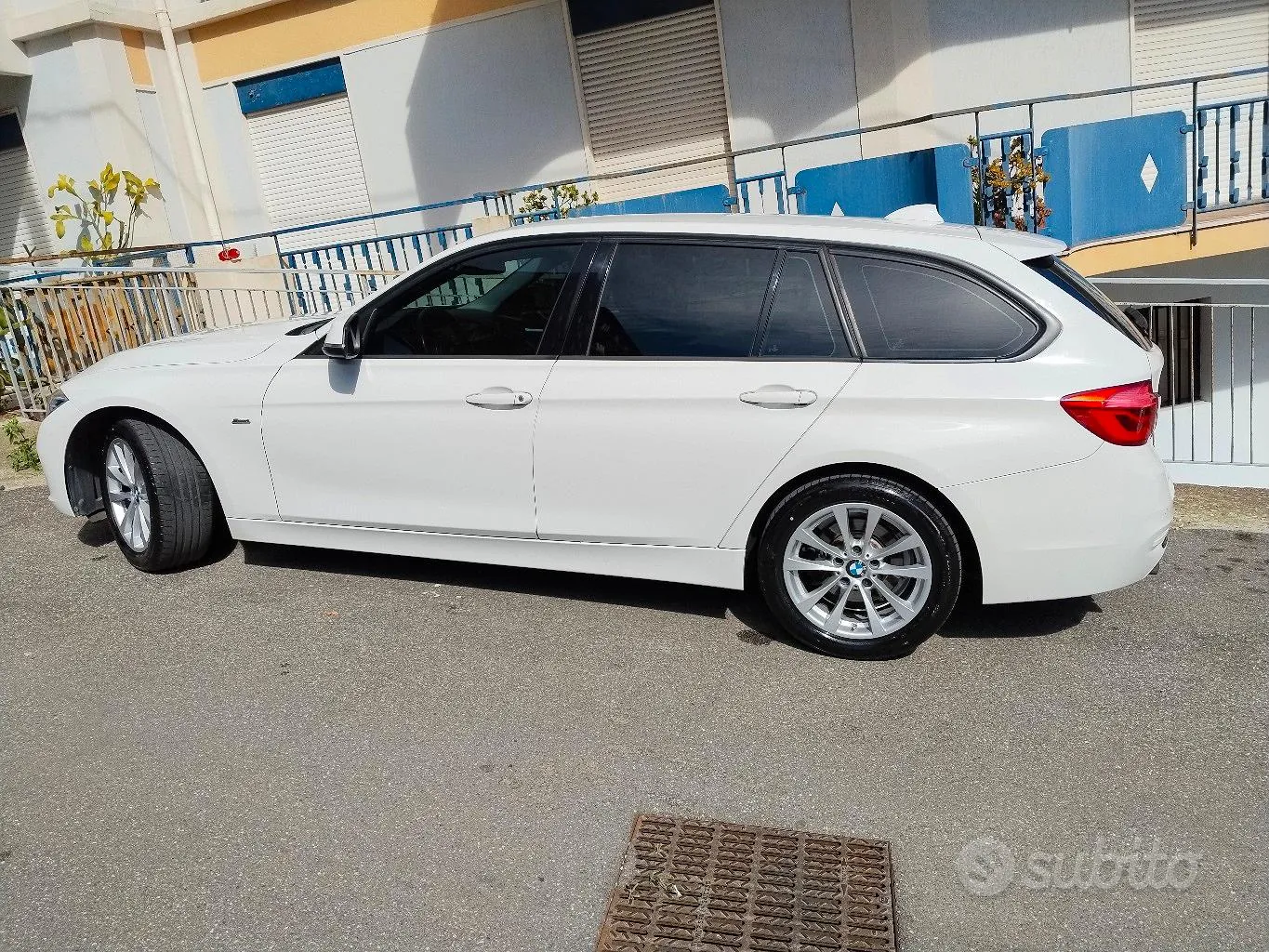 BMW 316 2016 photo 2