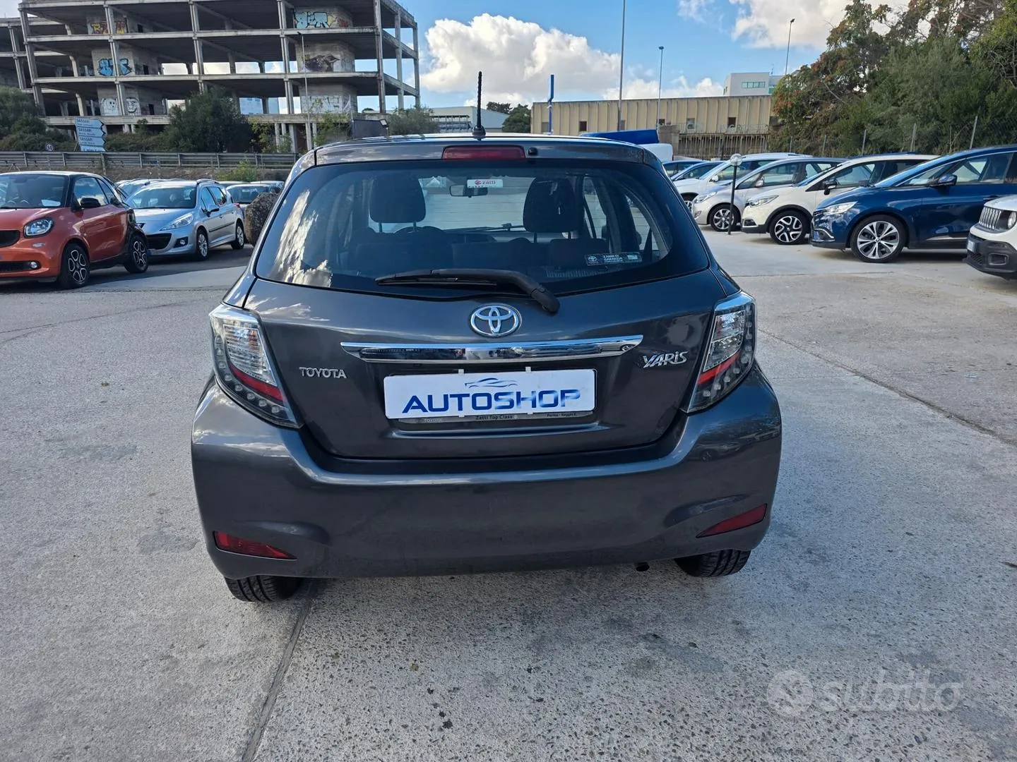 Toyota Yaris 2014 photo 5