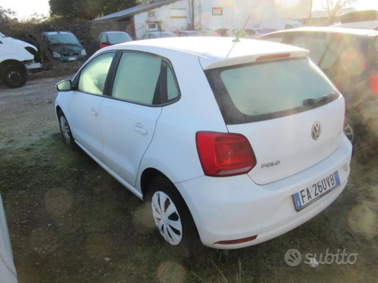Volkswagen Polo 2015 photo 3