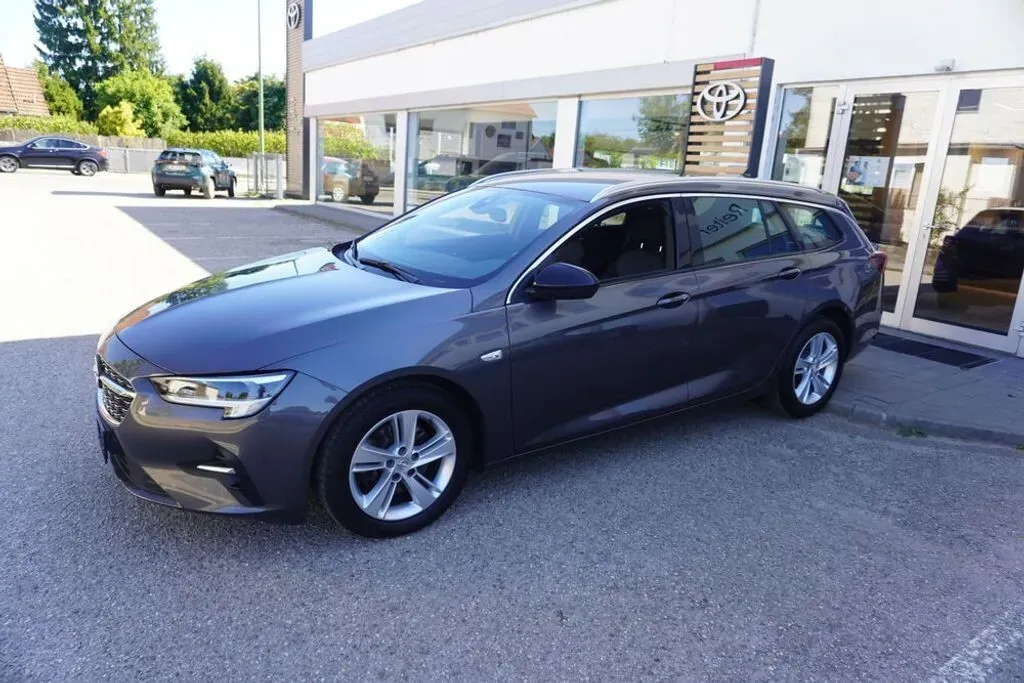 Opel Insignia 2023 photo 2