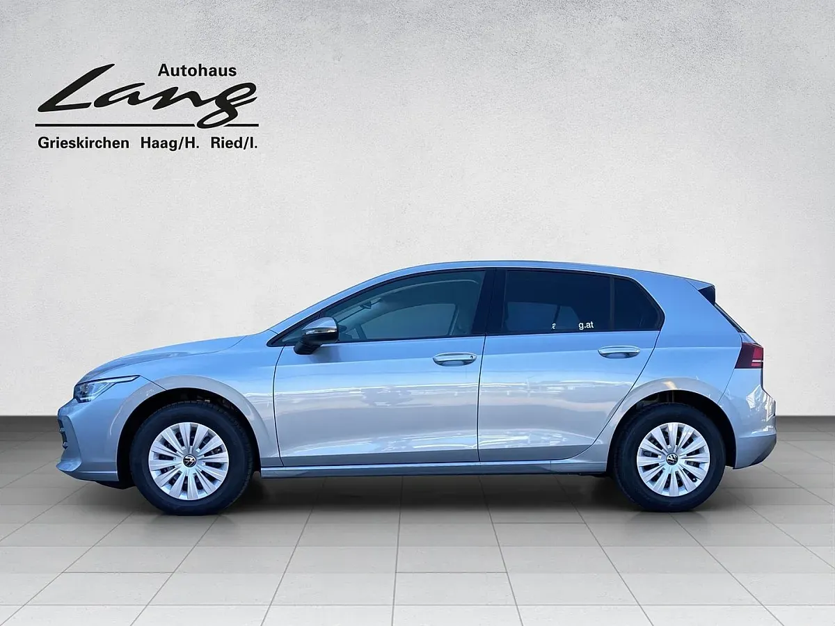 Volkswagen Golf 2025 photo 3
