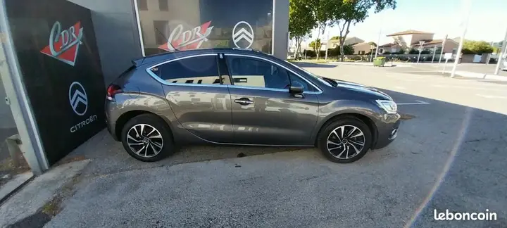 DS Automobiles Ds 4 2016 photo 3