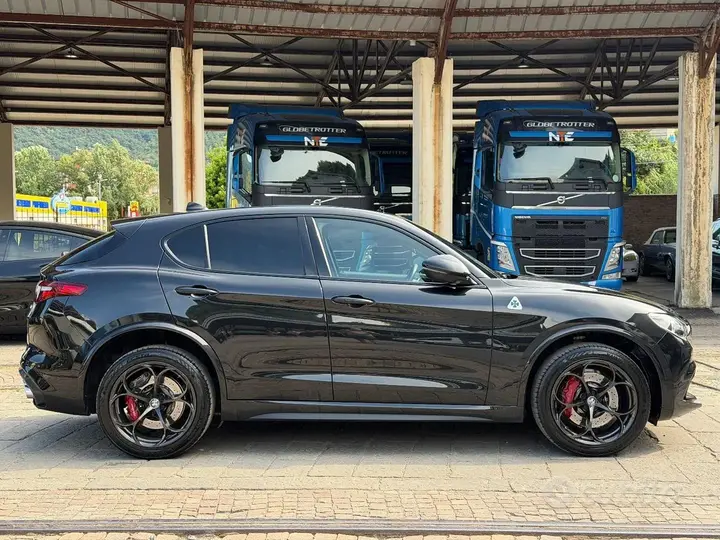Alfa Romeo Stelvio 2019 photo 4