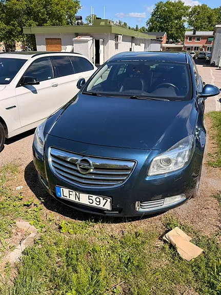 Opel Insignia 2011 photo 2