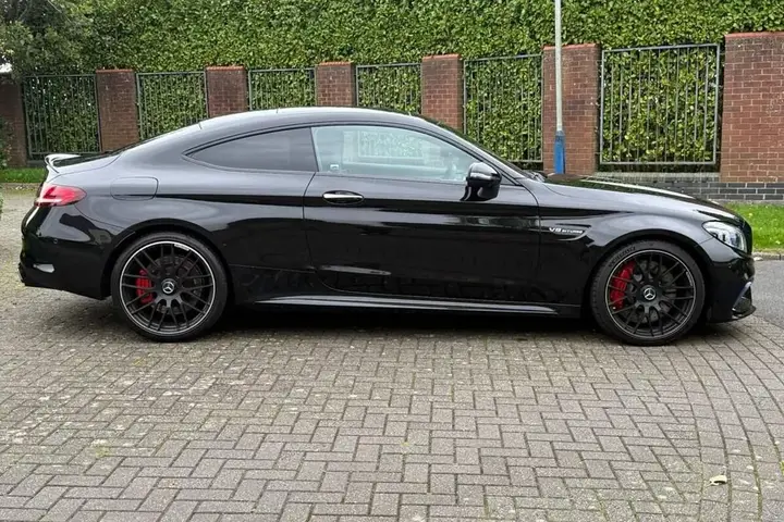 Mercedes-Benz C-Class 2018 photo 4