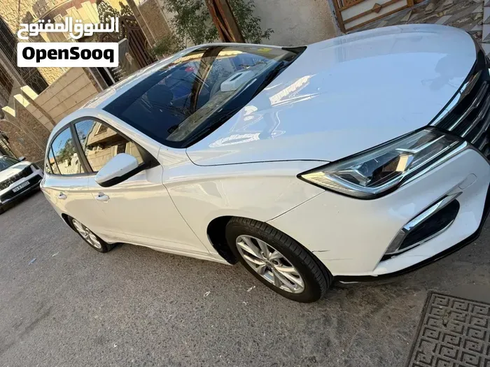 MG Mg 5