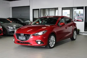 Mazda Axela 2016 photo 4