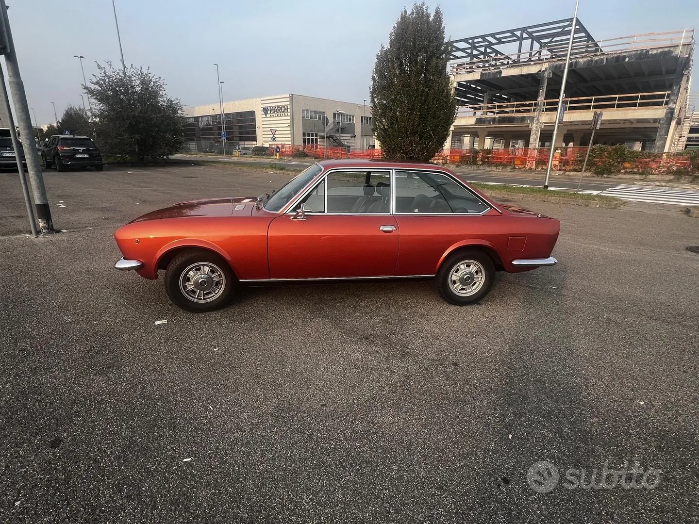 Fiat 124 Sport Coupe 1972 photo 2
