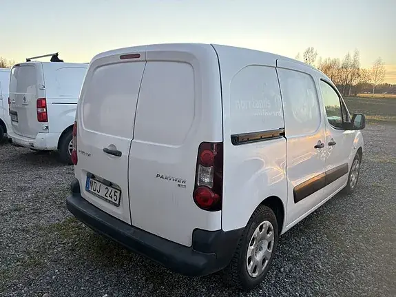 Peugeot Partner 2012 photo 3