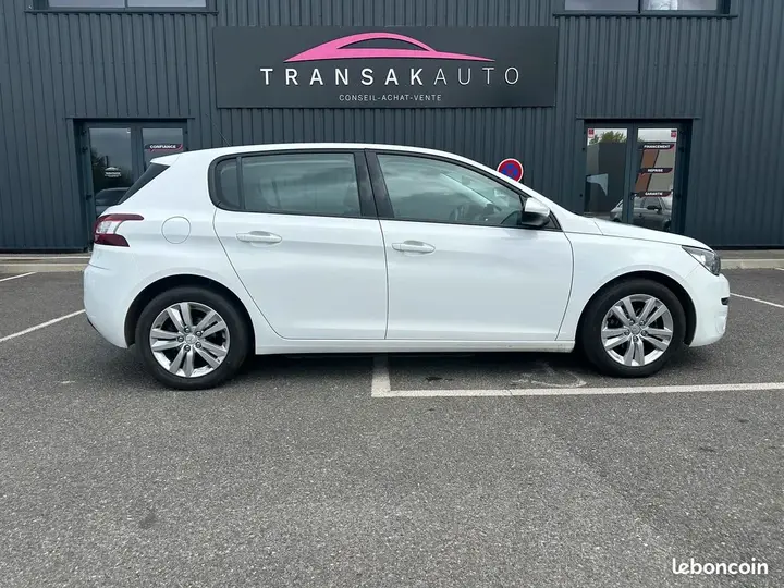 Peugeot 308 2015 photo 2